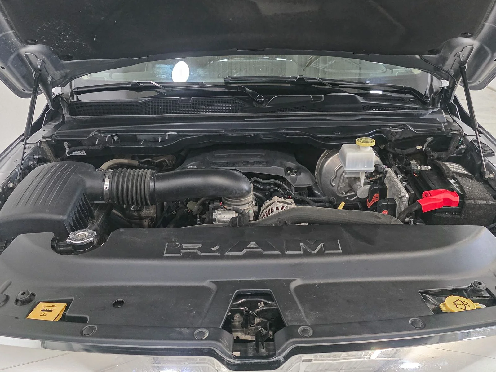 Certified Used 2021 Silver Ram Laramie image 16