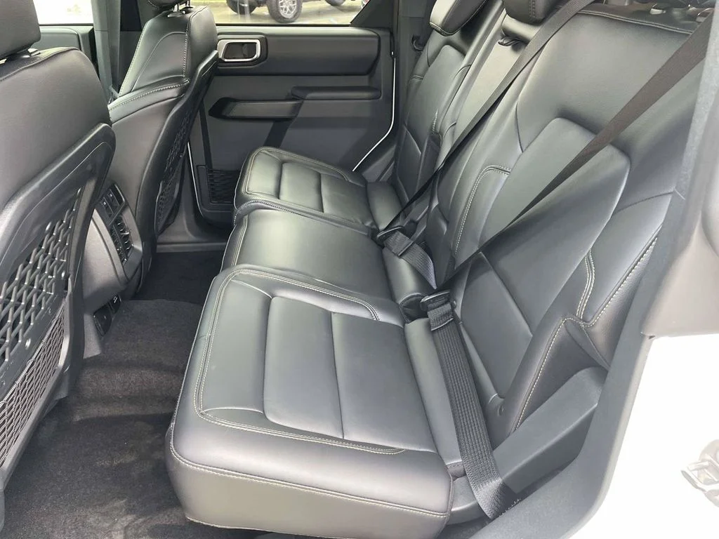 New 2025 Oxford White Ford Badlands® image 12