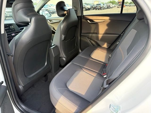New 2026 Snow White Pearl Kia LX image 9