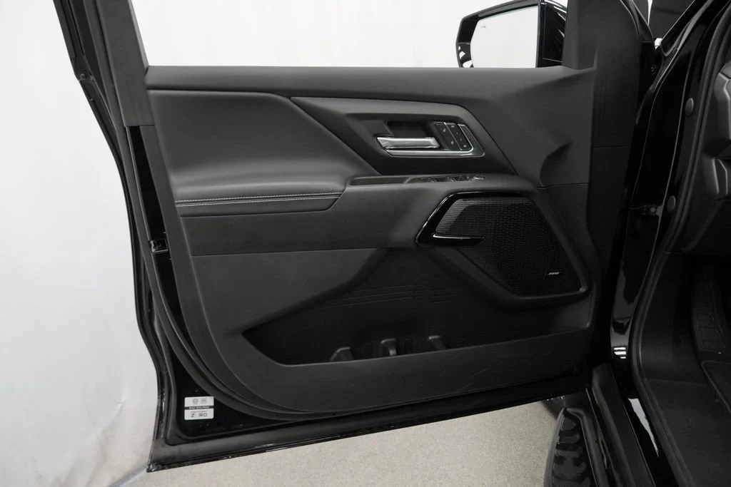 New 2026 Black Chevrolet LT - Max Range image 21