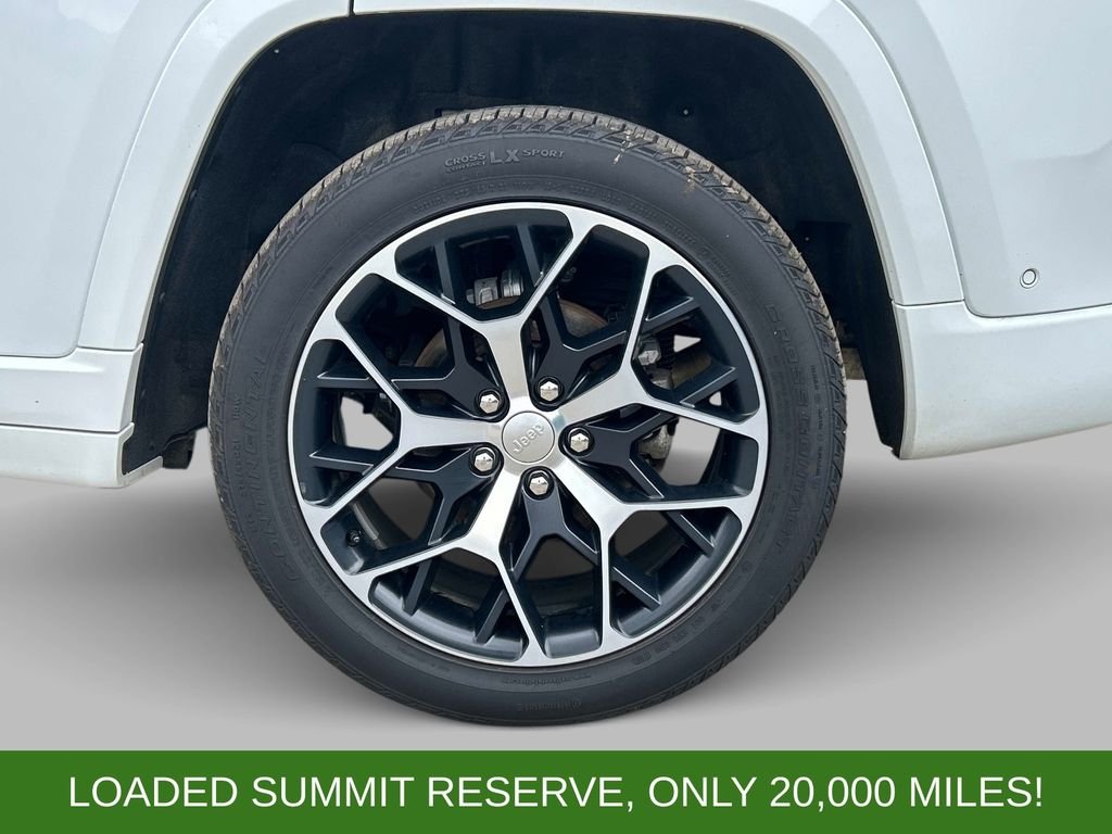 Used 2025 White Jeep Summit Reserve image 9