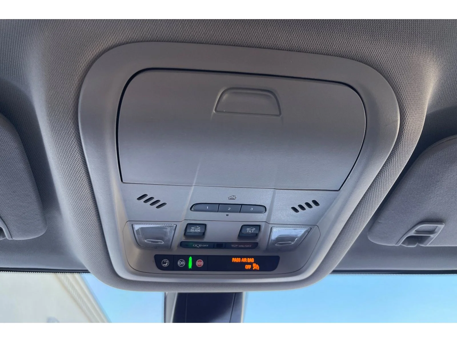Used 2021 Ebony Twilight Metallic GMC AT4 image 26