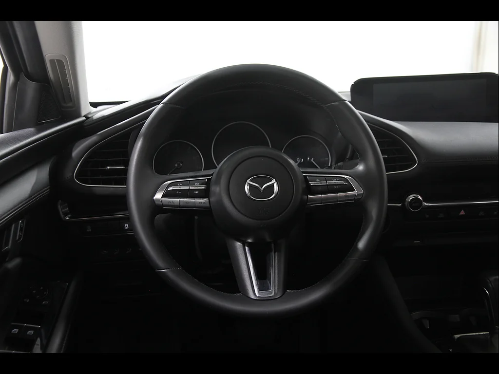 Used 2021 Jet Black Mica Mazda Preferred image 7