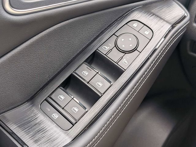 New 2026 Everest White Pearl TriCoat Nissan Platinum image 29