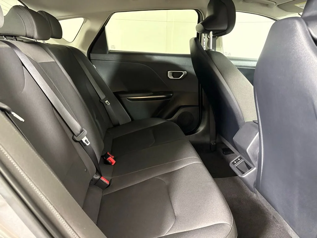 New 2026 Steel Gray Kia LXS image 17