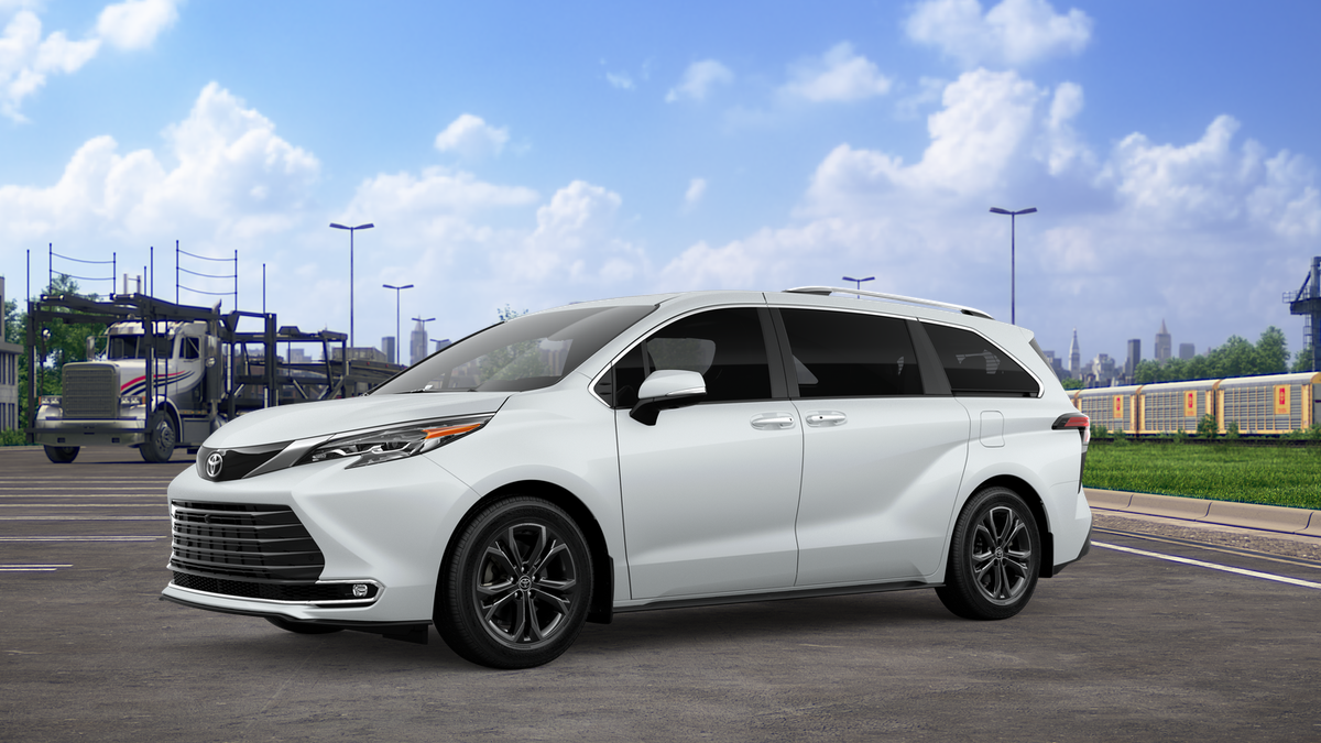 New 2026 Wind Chill Pearl Toyota Platinum image 2