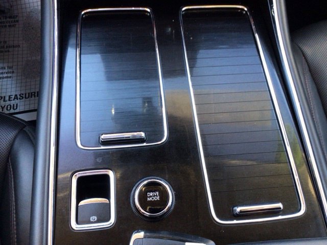 Certified Used 2023 Silver Radiance Metallic Lincoln Reserve image 19