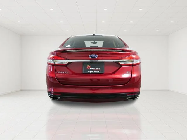 Used 2017 Red Ford SE image 8