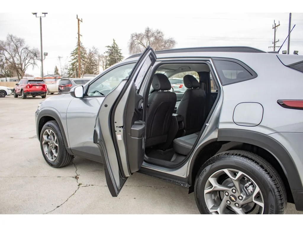 2026 Chevrolet Trax LT - Photo 34