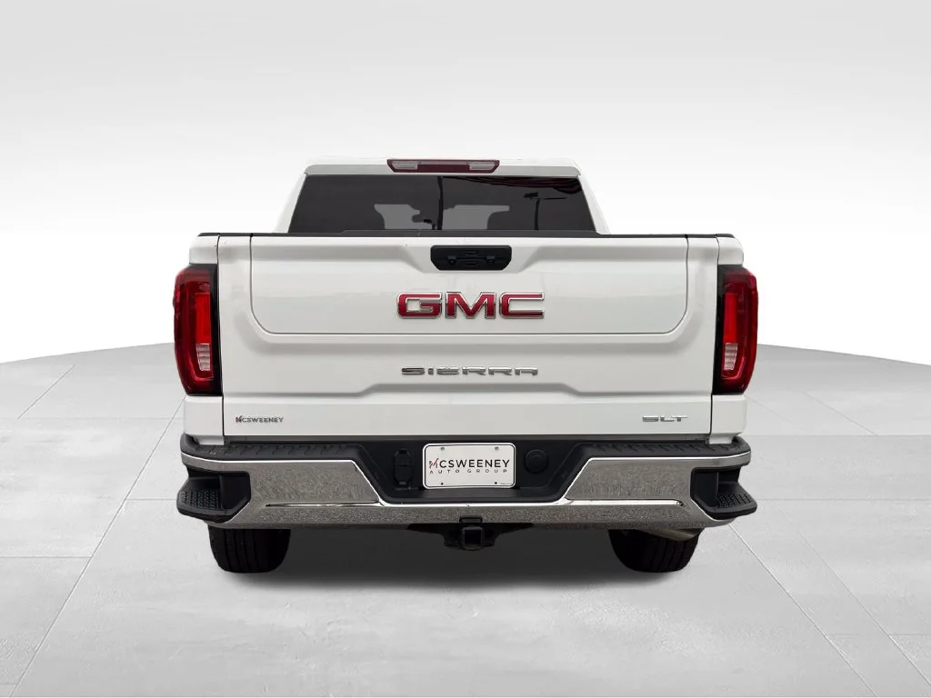 Used 2025 White GMC SLT image 25