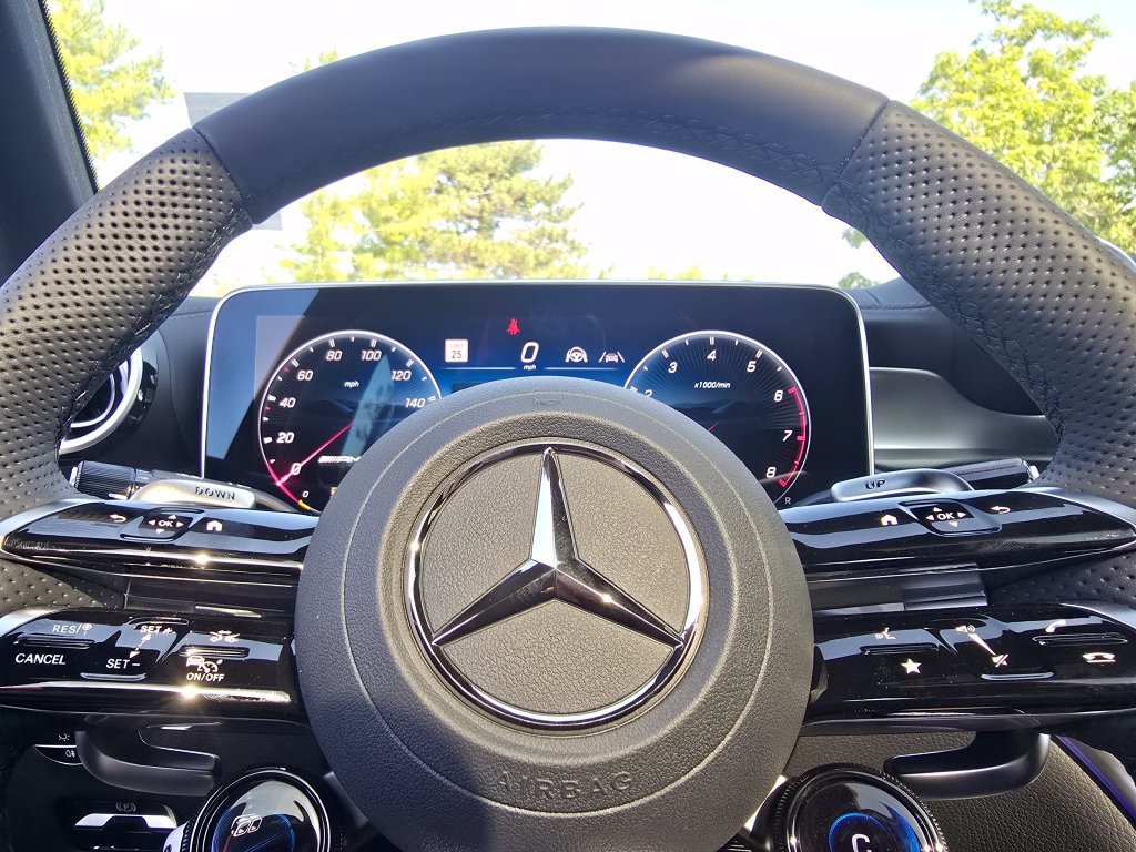 New 2027 MANUFAKTUR Moonlight White Metallic Mercedes-Benz  image 67