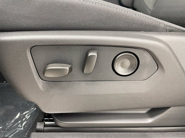 2026 Chevrolet Silverado 1500 LT - Photo 9