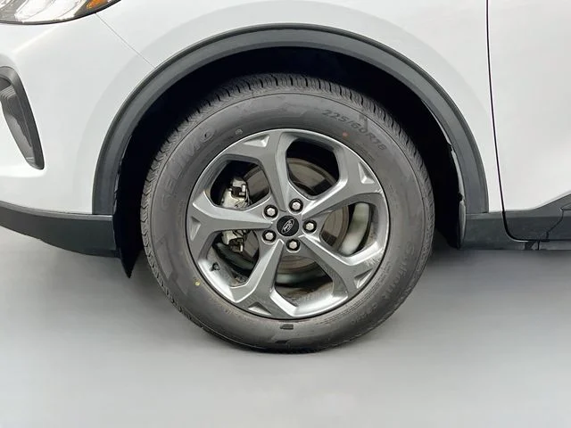 2025 Ford Escape ST-Line - Photo 7