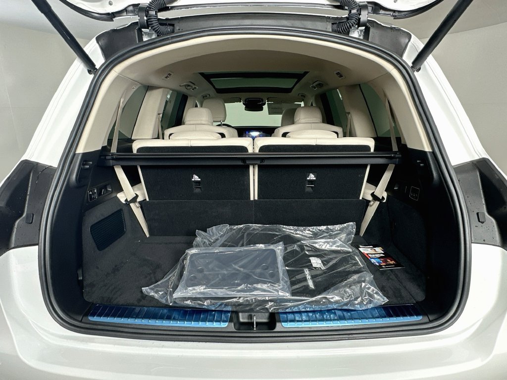 New 2027 Polar White Mercedes-Benz GLS 450 image 27