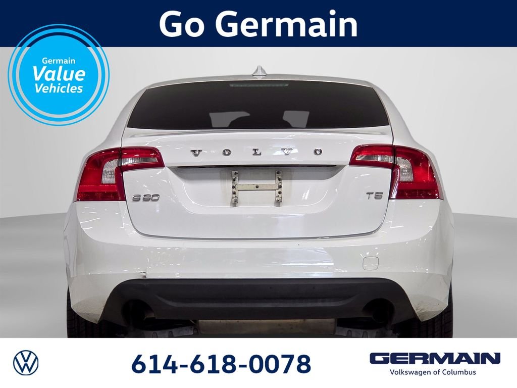 Used 2012  Volvo T5 image 7