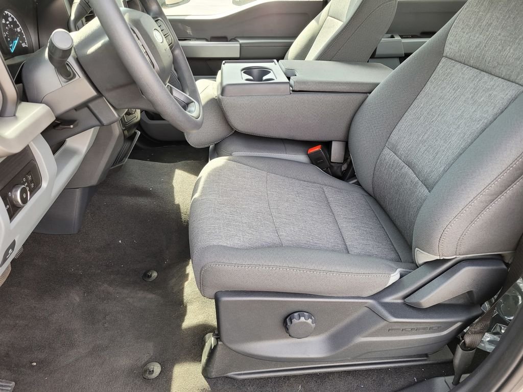 2026 Ford F-250 Super Duty XL - Photo 8