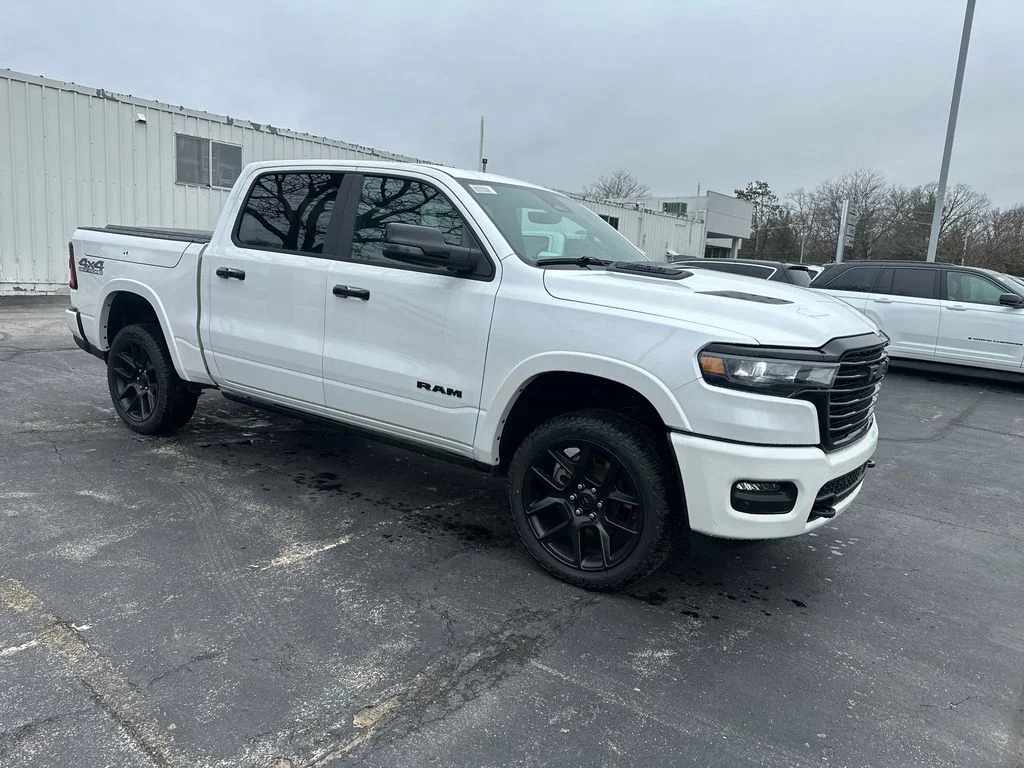 2026 RAM 1500 Laramie - Photo 7