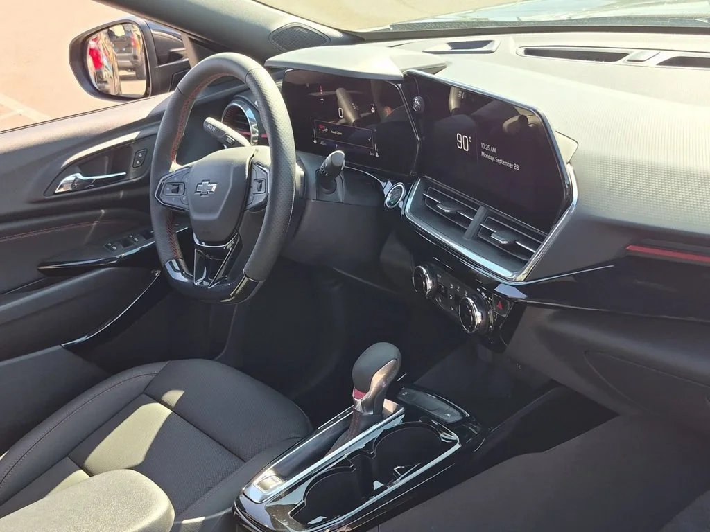 New 2026 Mosaic Black Metallic Chevrolet 2RS image 29