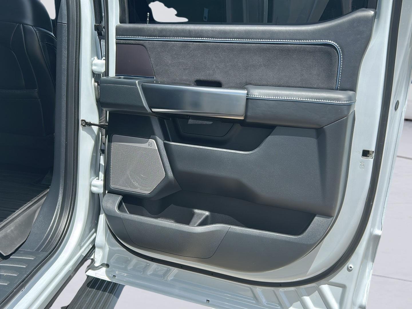 Used 2025 Space White Ford Platinum image 26