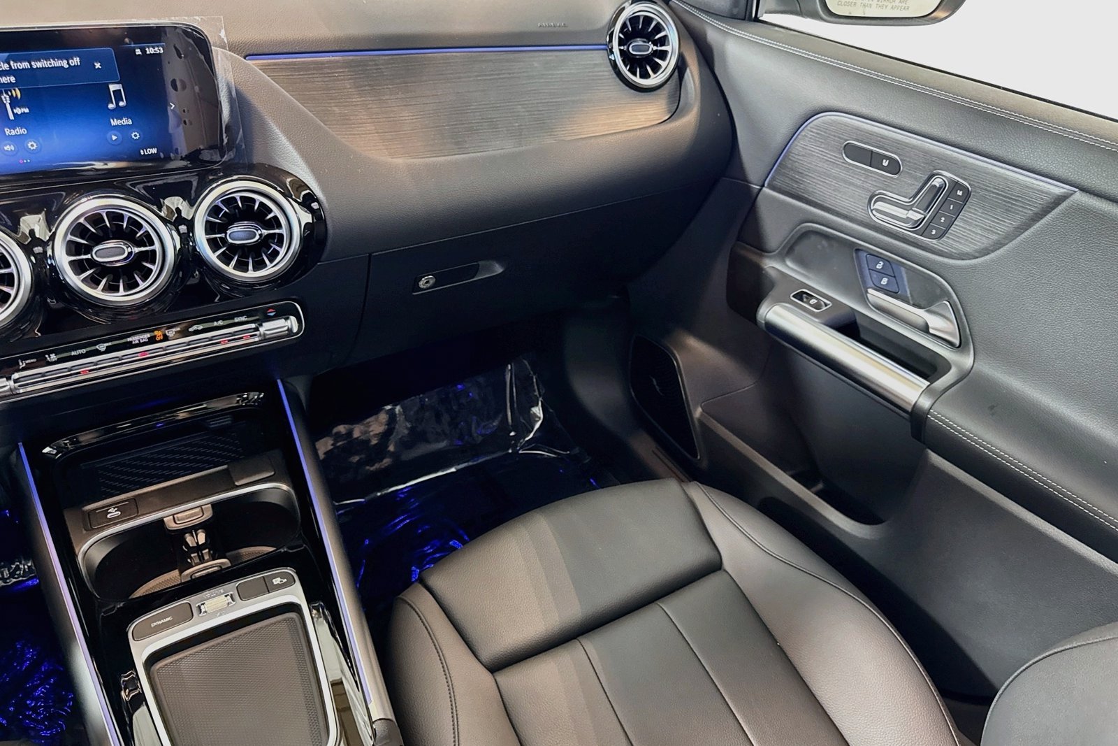 New 2026 Night Black Mercedes-Benz GLA 250 image 21