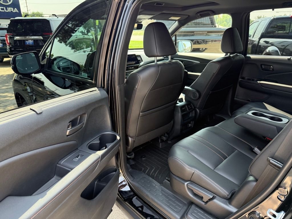 Used 2023 Obsidian Blue Pearl Honda TrailSport image 13