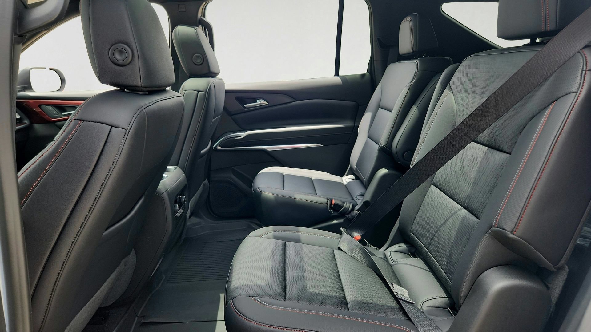 2026 Chevrolet Traverse Z71 - Photo 21
