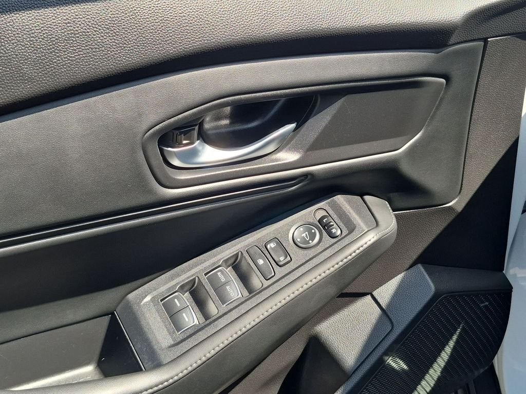 Used 2024 White Honda Sport image 14