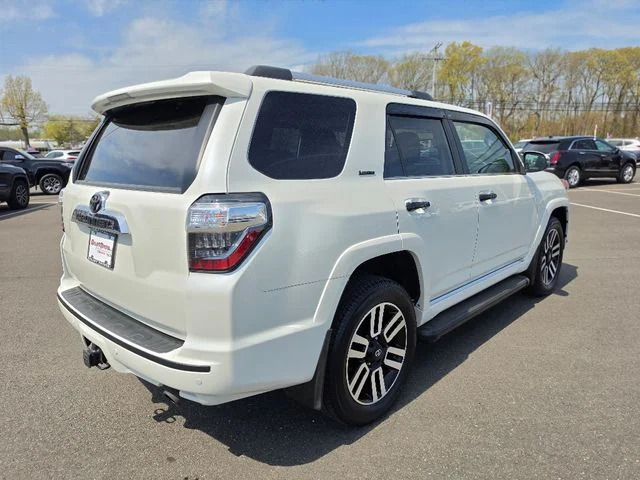 2023 Toyota 4Runner Limited - Photo 7