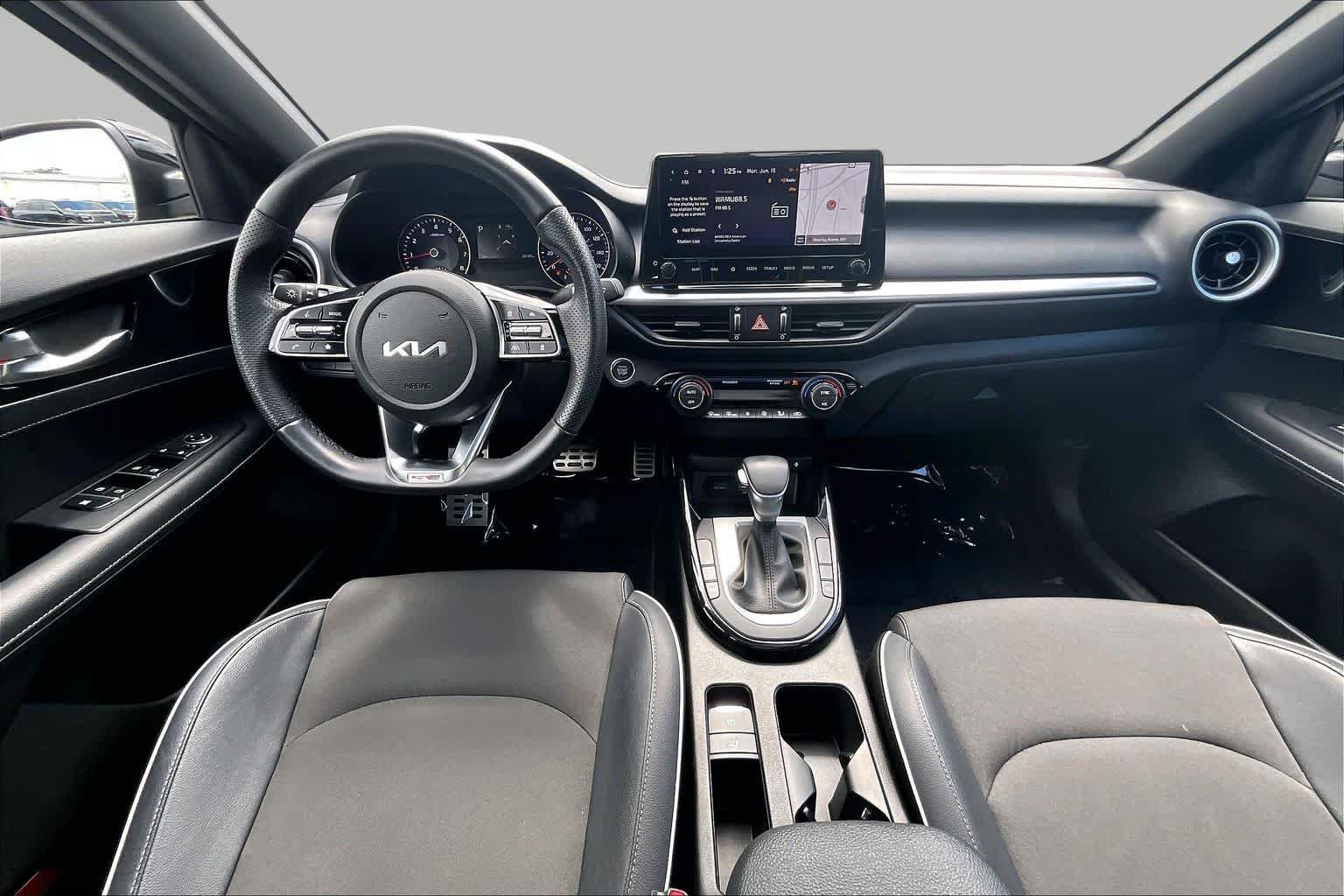 Used 2023 Gravity Gray Kia GT-Line image 16