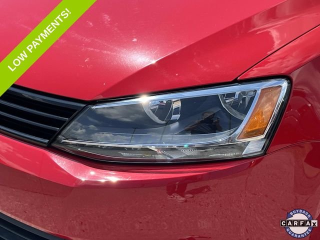 Used 2014 Red Volkswagen 2.0L S image 9
