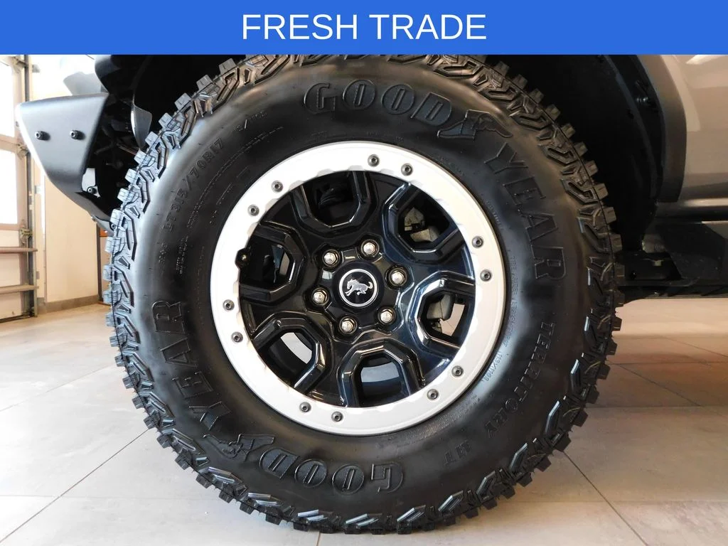 Used 2024 Carbonized Gray Metallic Ford Badlands image 11