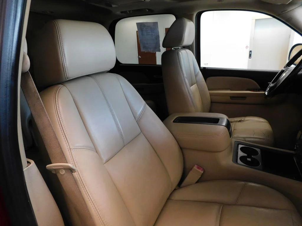 Used 2007 Sport Red Metallic Chevrolet LTZ image 40
