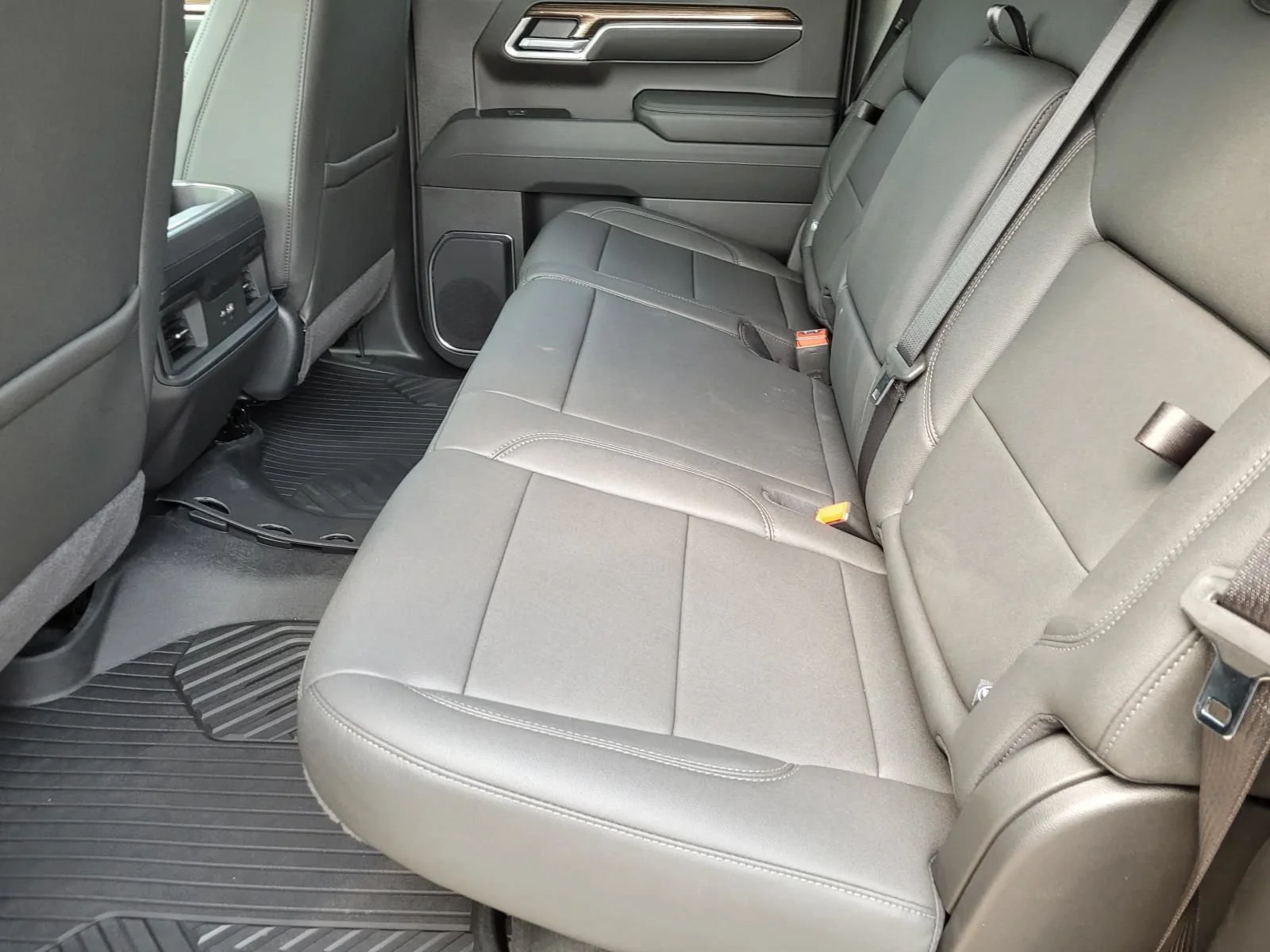 2026 Chevrolet Silverado 1500 LT Trail Boss - Photo 8