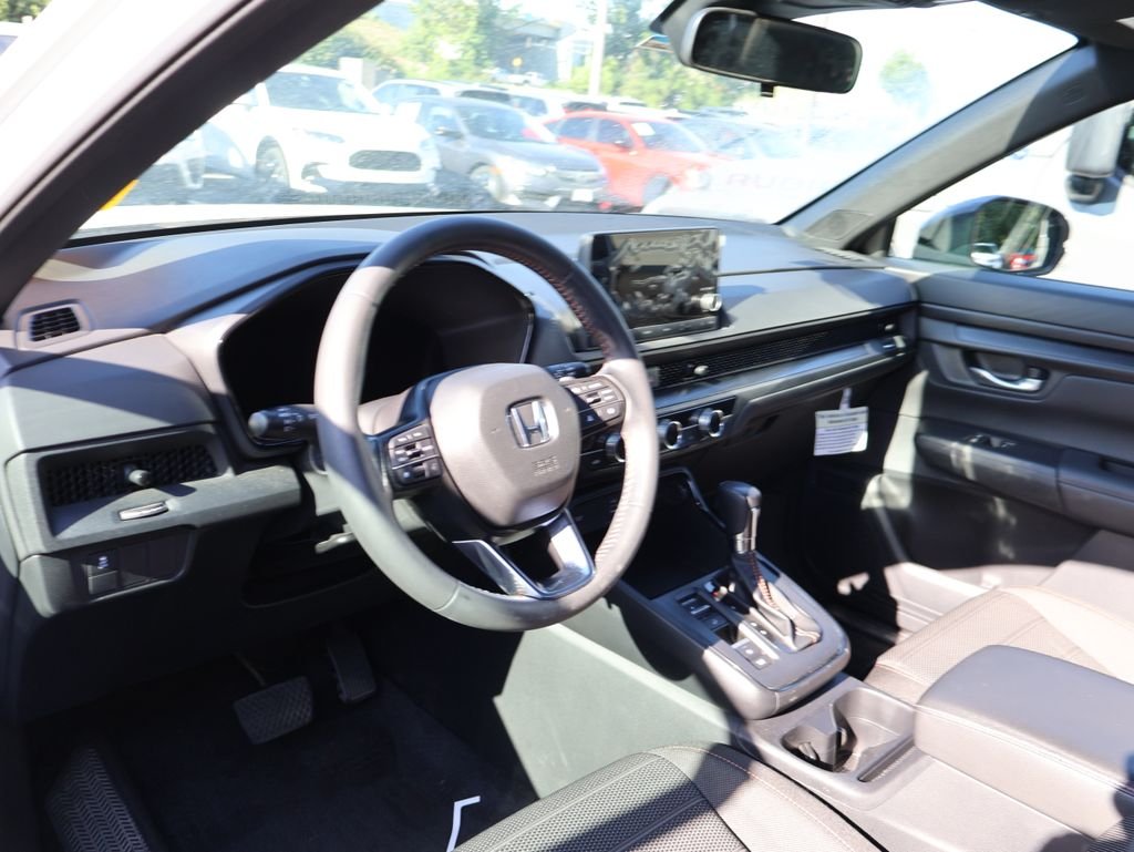 Used 2023 White Honda Sport image 9