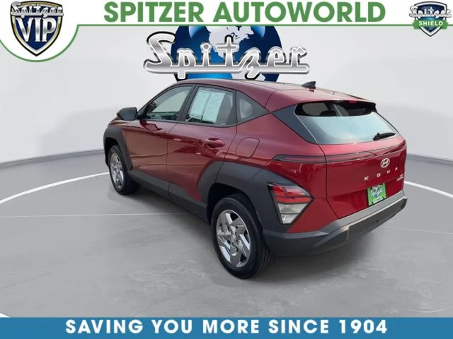 Used 2024 Red Hyundai SE image 7