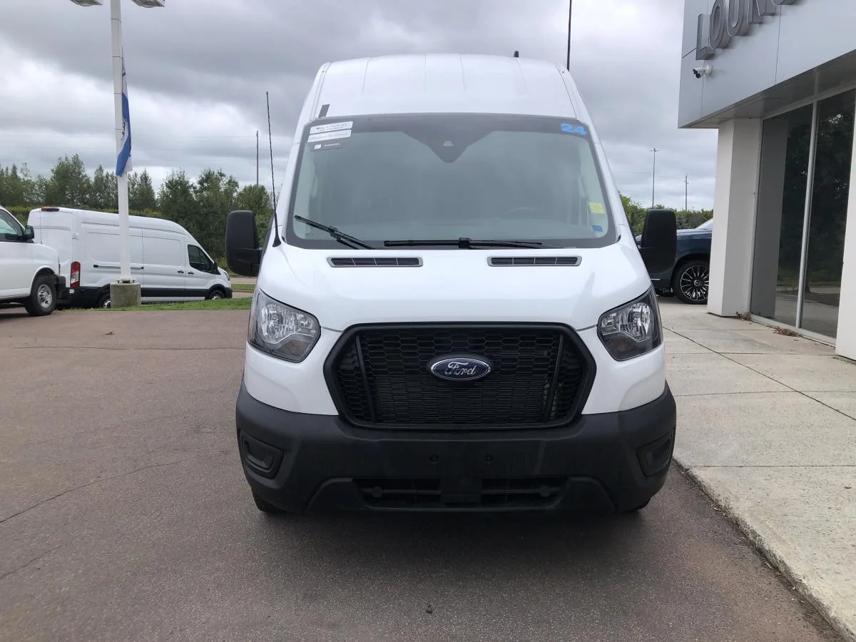Used 2024 White Ford T-250 148" Hi Rf 9070 GVWR RWD image 4