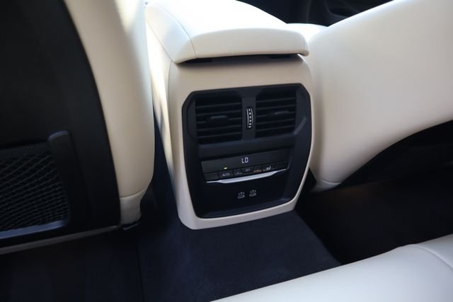Used 2023 Black Sapphire Metallic BMW 330i image 23