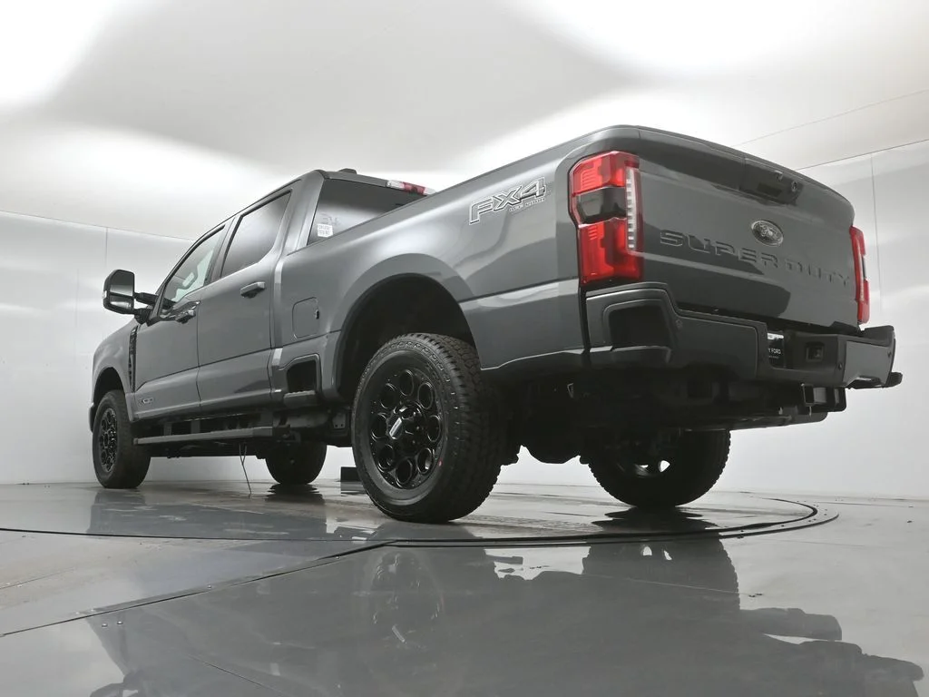 New 2026 Carbonized Gray Metallic Ford Lariat image 40