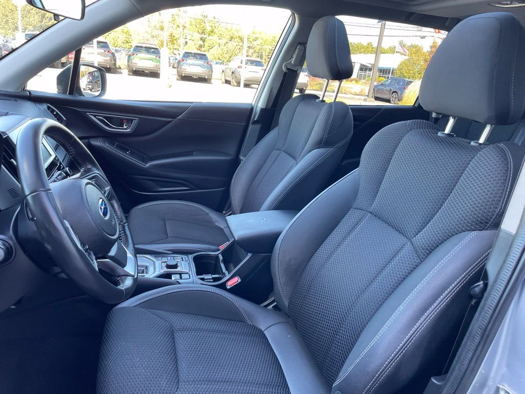 Used 2019 Silver Subaru Premium image 12