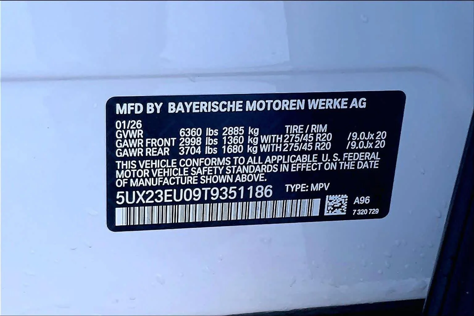 New 2026 Mineral White Metallic BMW xDrive40i image 18