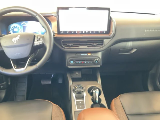 Certified Used 2025 Oxford White Ford Outer Banks image 16