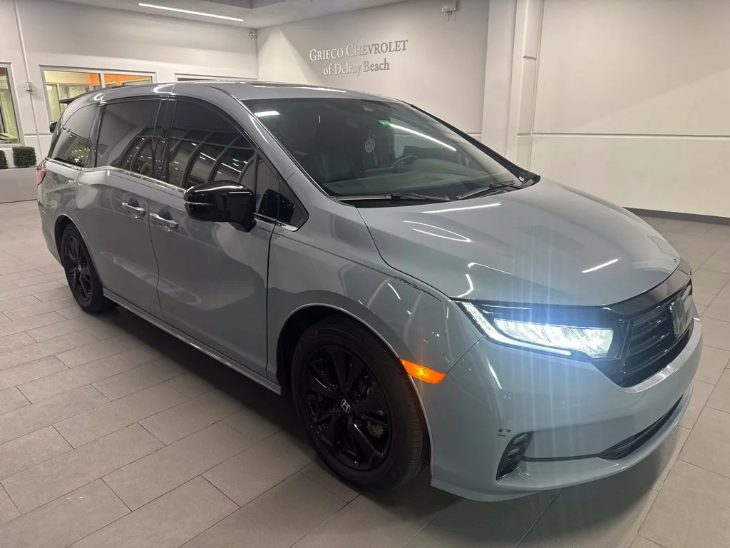 Used 2024 Gray Honda Sport image 1