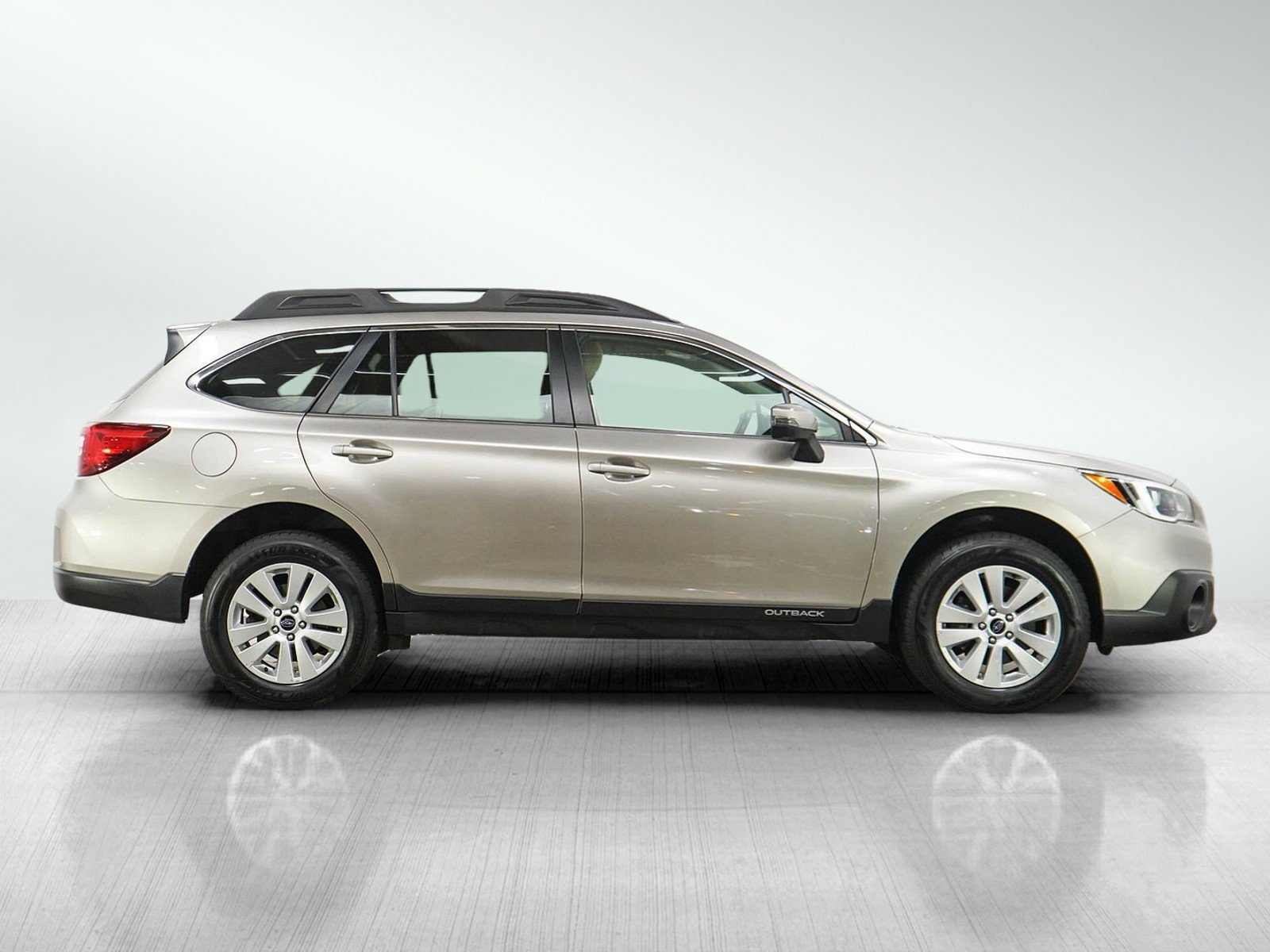 Used 2015 Tungsten Metallic Subaru 2.5i Premium image 6