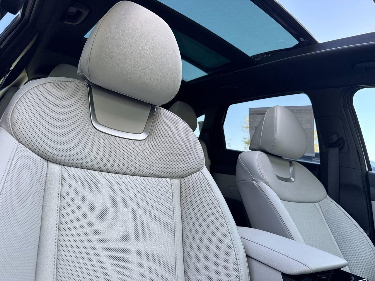 New 2026 White Hyundai Limited image 16