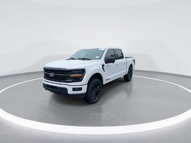 Used 2024 White Ford XLT image 2