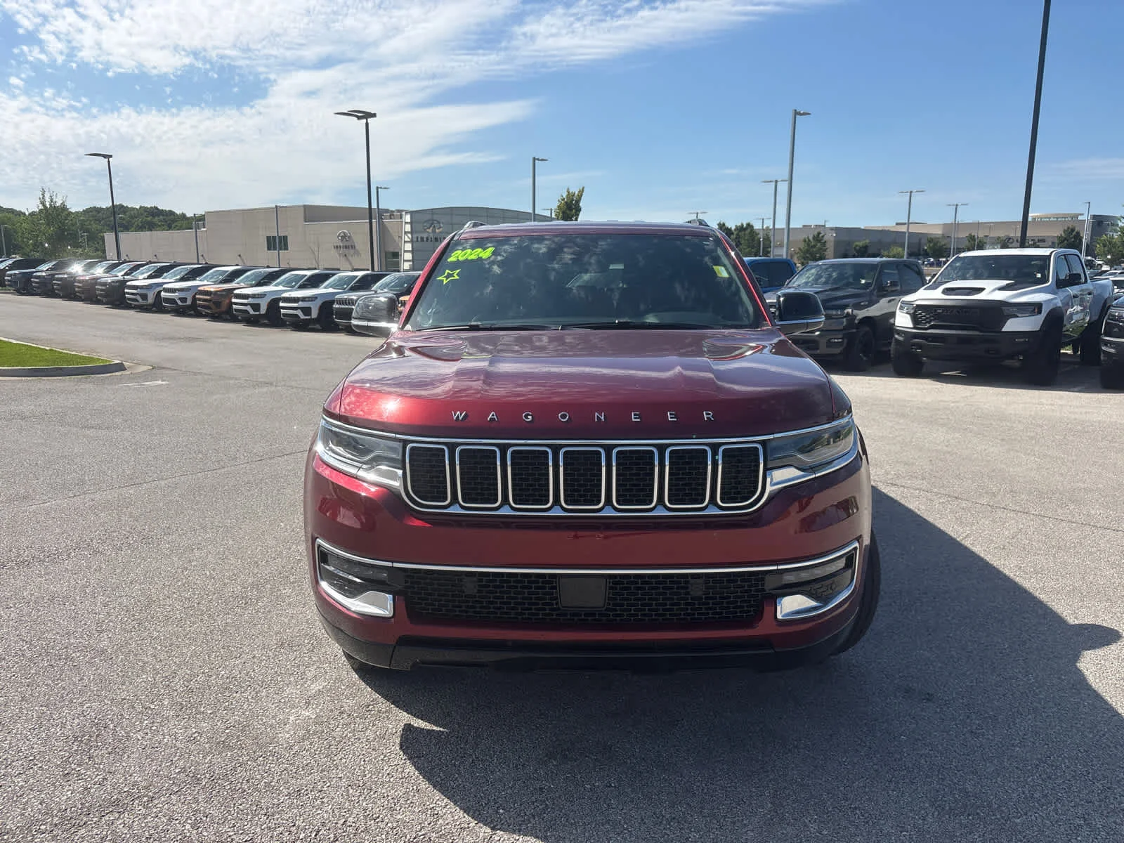 Used 2024 Velvet Red Pearlcoat Jeep  image 3