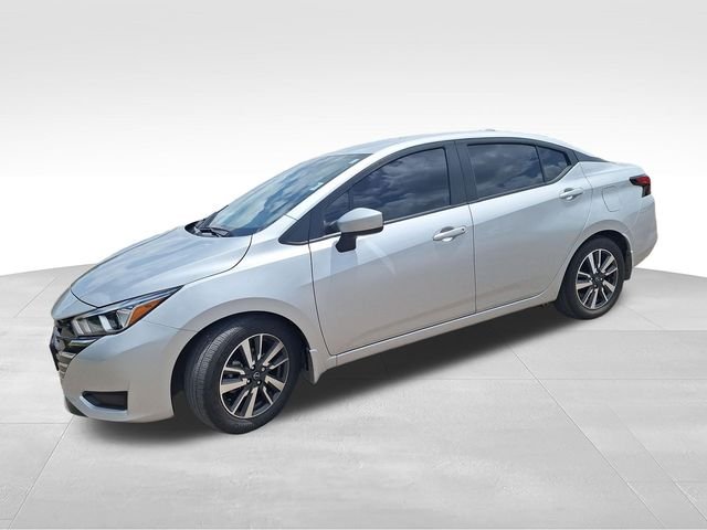 Used 2024 Silver Nissan 1.6 SV image 4