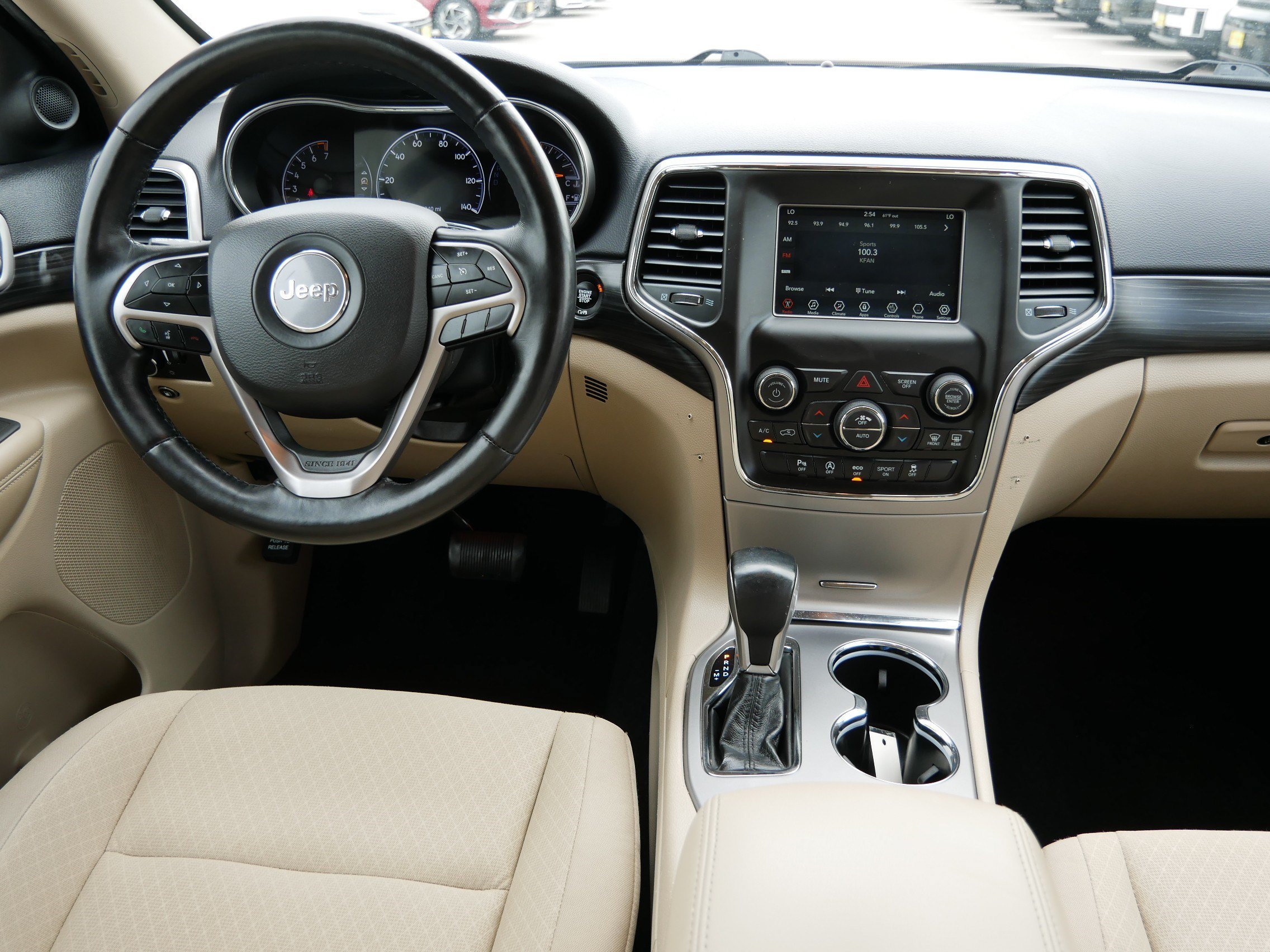 2021 Jeep Grand Cherokee Laredo E - Photo 10
