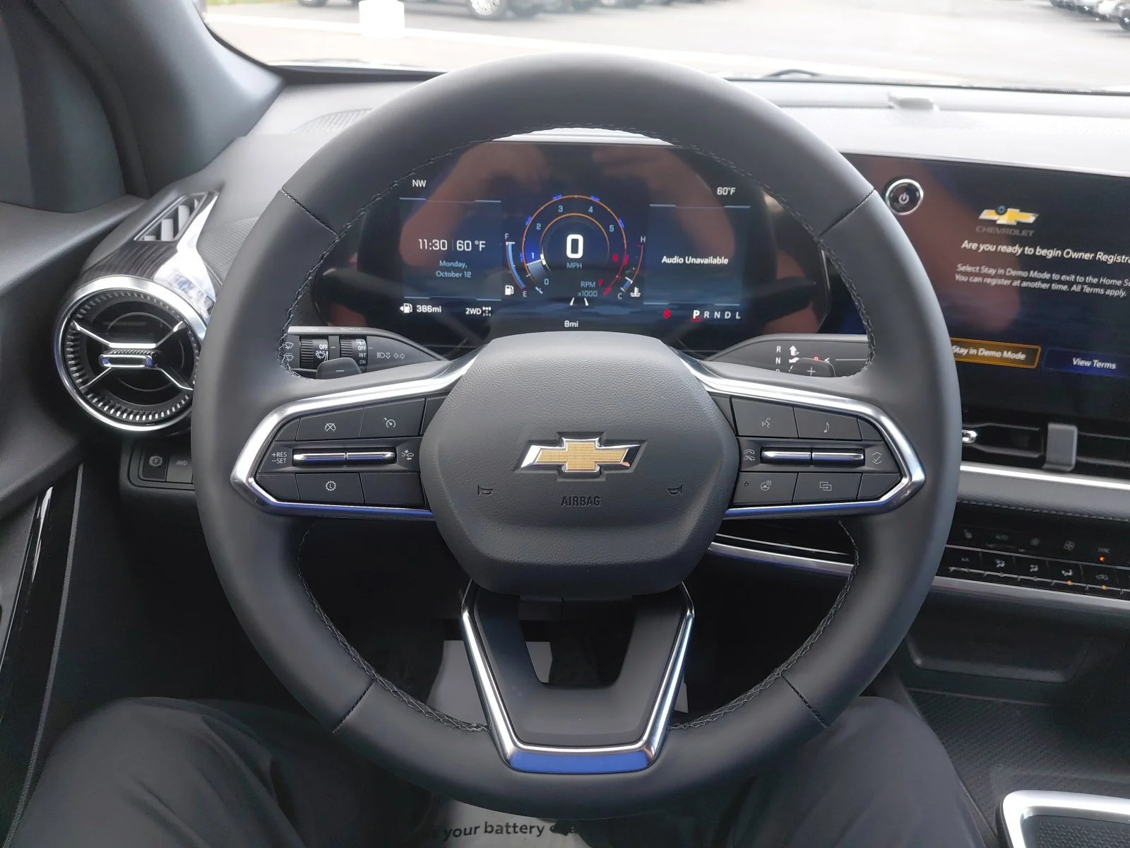 2027 Chevrolet Equinox LT - Photo 38