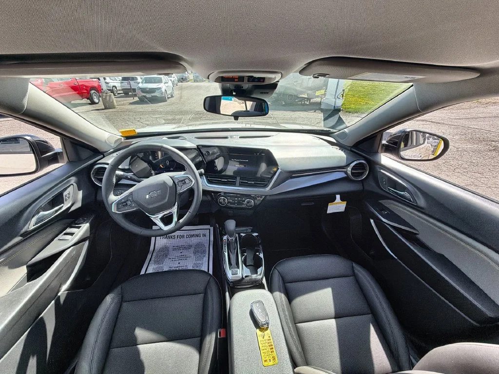 2026 Chevrolet Trax Activ - Photo 35